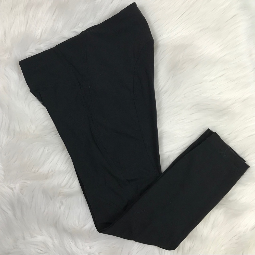 Lululemon high waisted compression capris - 4